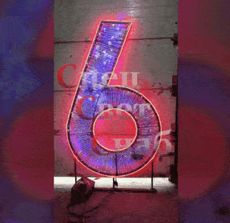 Уличная неоновая фигура "Цифра 6" красная